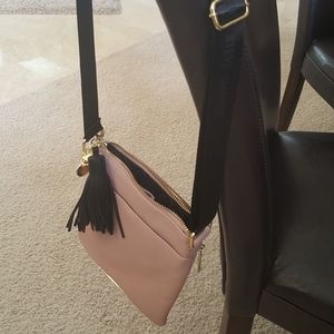 Off shoulder purse